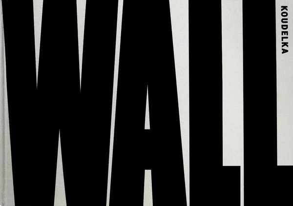 Бумажная книга «Josef Koudelka: Wall», авторов Рэй Долфин, Гилад Барам - фото №1