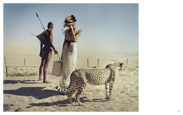 Паперова книга «Tim Walker: Story Teller», авторів Робін М'юїр, Кейт Буш - фото №1