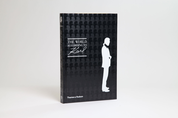 Бумажная книга «The World According to Karl: The Wit and Wisdom of Karl Lagerfeld», автор Жан-Кристоф Напиас - фото №1