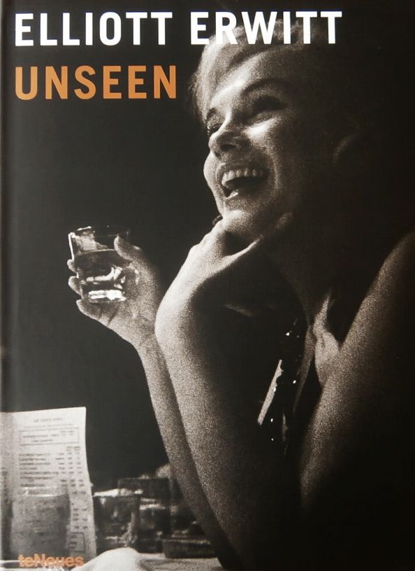 Паперова книга «Elliot Erwitt. Unseen» - фото №1