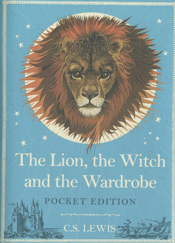 Паперова книга «The Lion, the Witch and the Wardrobe», автор Клайв Стейплз Льюїс - фото №1