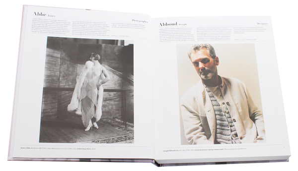 Бумажная книга «The Fashion Book », автор Кэролайн Киннеберг - фото №1