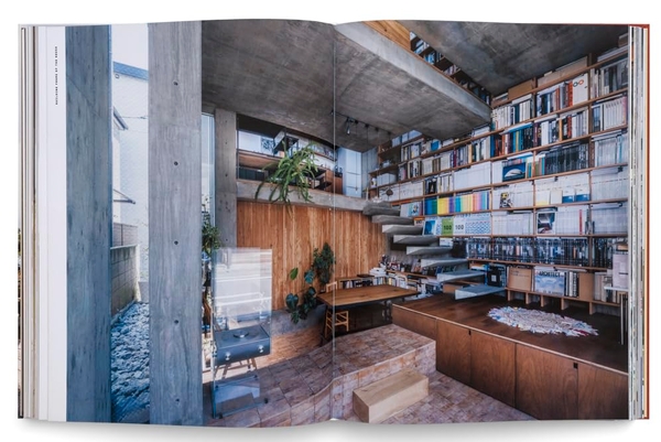 Бумажная книга «A House in Japan» - фото №1