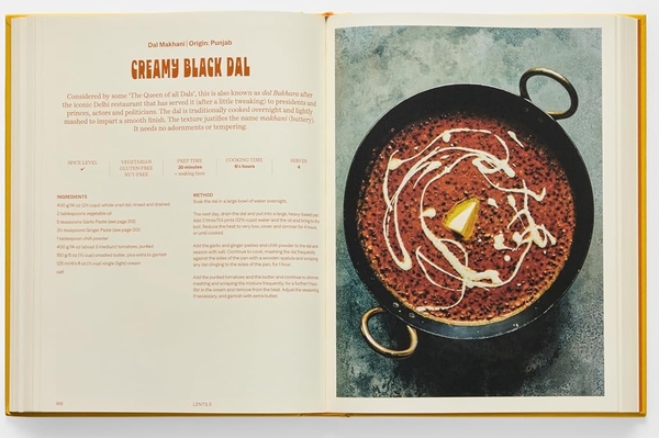 Паперова книга «Classic Indian Recipes», автор Пушпеш Пант - фото №1