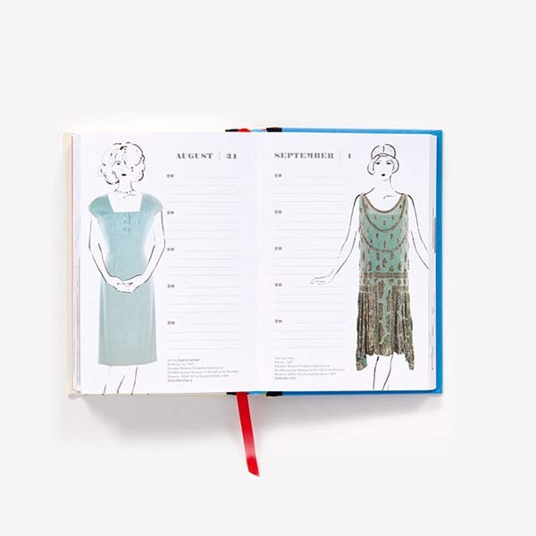 Бумажная книга «Daily Dress (Guided Journal). A Line-A-Day 5 Year Diary» - фото №1