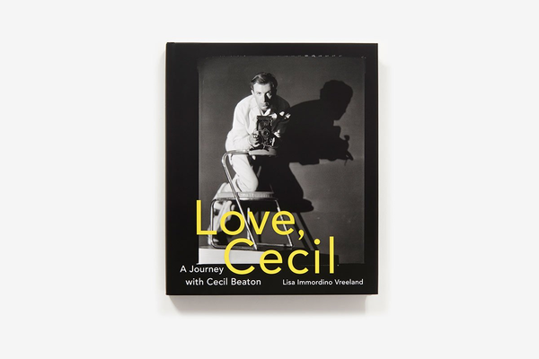 Бумажная книга «Love, Cecil. A Journey with Cecil Beaton», автор Лиза Вриланд - фото №1