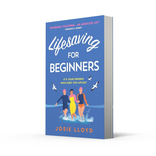 Бумажная книга «Lifesaving for Beginners», автор Джози Ллойд - фото №1