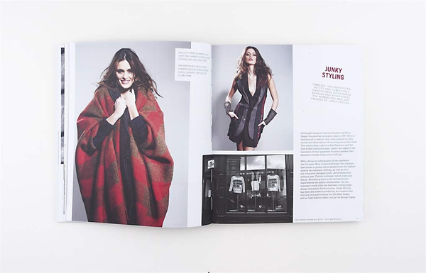 Бумажная книга «Refashioned. Cutting-Edge Clothing from Upcycled Materials», автор Сасс Браун - фото №1