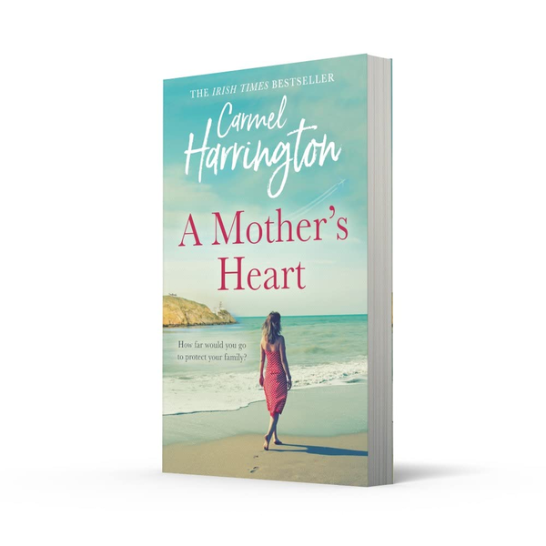 Паперова книга «A Mother's Heart», автор Кармел Херрінгтон - фото №1