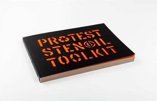 Паперова книга «Protest Stencil Toolkit. Revised Edition», автор Патрік Томас - фото №1
