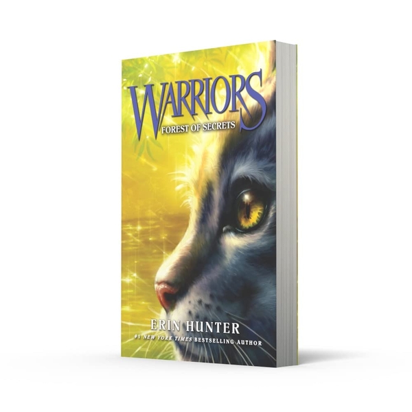[object Object] «Warrior Cats. Book 3. Forest of Secrets», автор Эрин Хантер - фото №2 - миниатюра