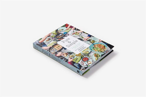 Бумажная книга «Pure & Simple: A Natural Food Way of Life», автор Паскаль Нессенс - фото №1