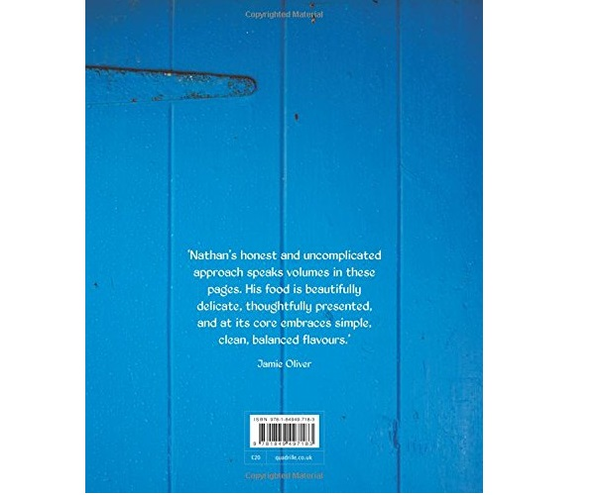 Бумажная книга «Everyday Seafood: From the simplest fish to a seafood feast, 100 recipes for home cooking», автор Натан Аутло - фото №1