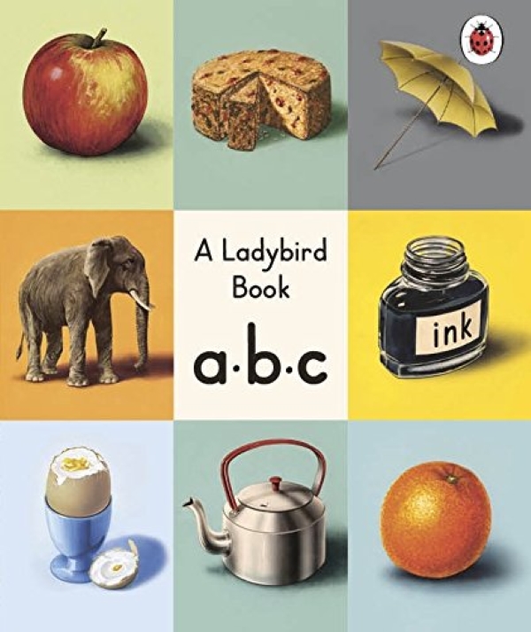 Бумажная книга «The Ladybird ABC: a vintage gift edition» - фото №1