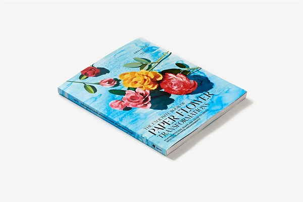 Бумажная книга «The Exquisite Book of Paper Flower Transformations», автор Ливия Четти - фото №1