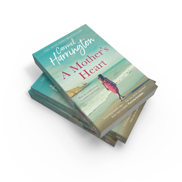 Паперова книга «A Mother's Heart», автор Кармел Херрінгтон - фото №1