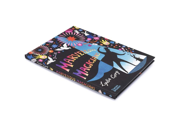 Паперова книга «Marvellous Magicians. The greatest magicians of all time!  », автор Лідія Коррі - фото №1