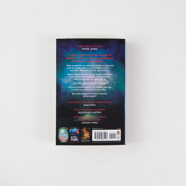 Паперова книга «All the Rage», автор Кара Хантер - фото №1