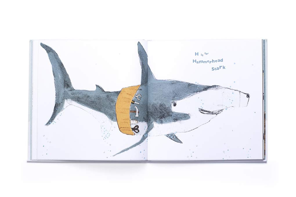 Паперова книга «Almost an Animal Alphabet», автор Кеті Віггерс - фото №1