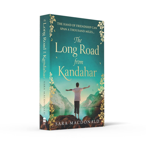 Бумажная книга «The Long Road from Kandahar», автор Сара Макдональд - фото №1