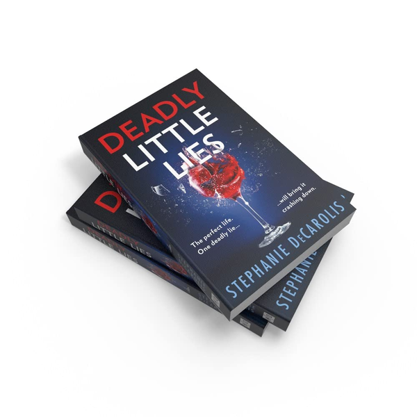 Бумажная книга «Deadly Little Lies», автор Стефани Декаролис - фото №1