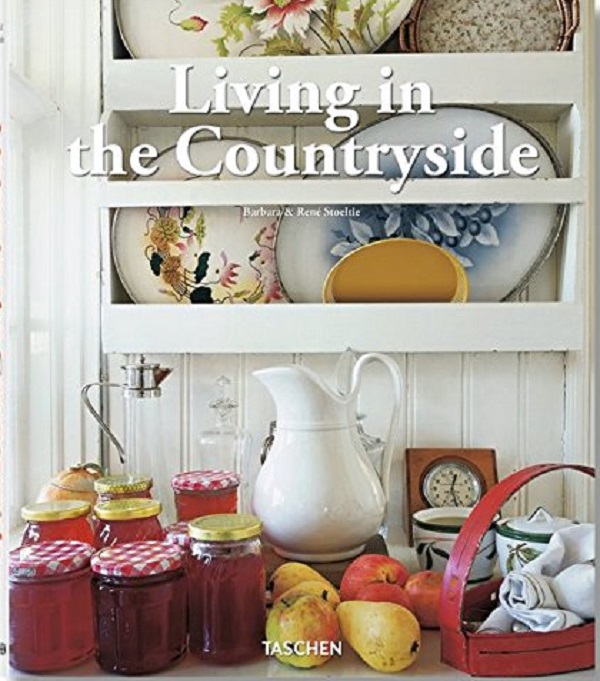 Паперова книга «Living in the Countryside» - фото №1