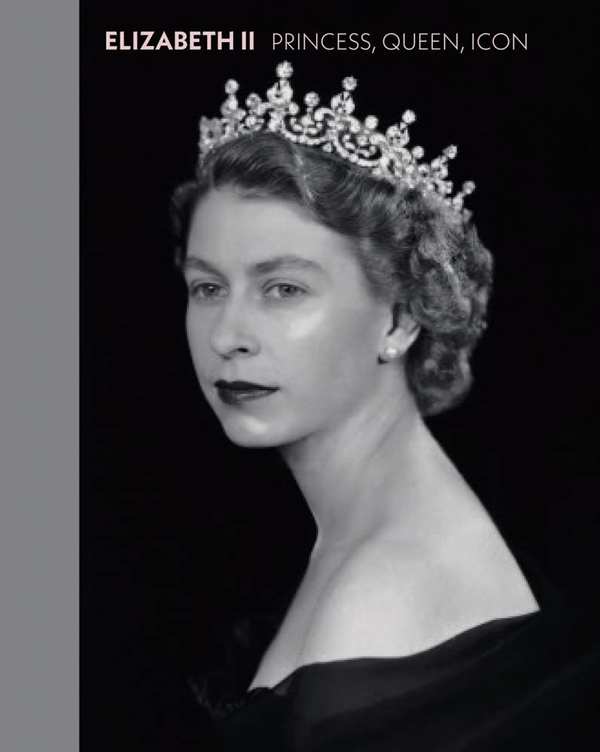 Паперова книга «Elizabeth II. Princess, Queen, Icon», автор Александра Шульман - фото №1
