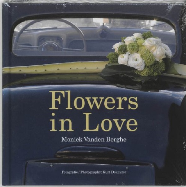 Бумажная книга «Flowers in Love», автор Моник Ванден Берге - фото №1