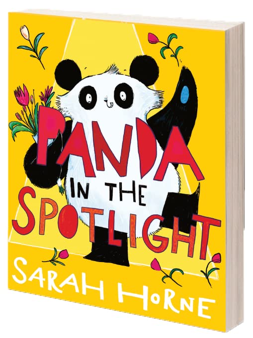 Бумажная книга «Panda in the Spotlight», автор Сара Хорн - фото №1