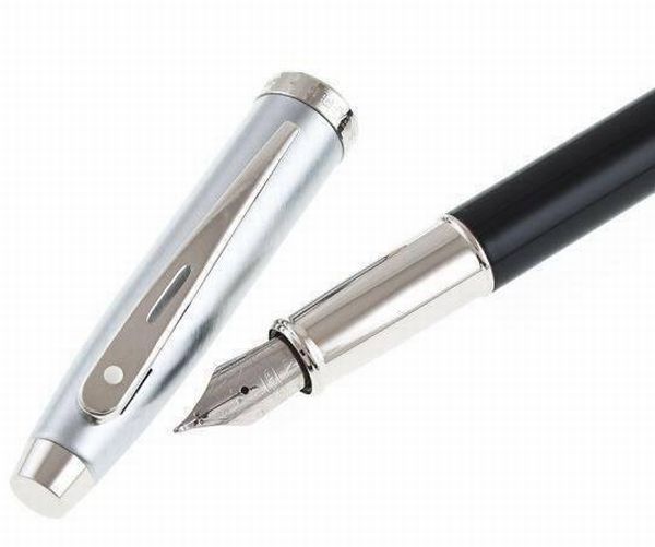  «Перьевая ручка Sheaffer Gift Collection 100 WW10 Black (Sh931304-10Ч)», бренда Sheaffer - фото №1