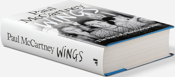 Бумажная книга «Wings: The Story of a Band on the Run», автор Пол Маккартни - фото №1
