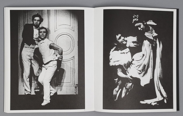 Паперова книга «Josef Koudelka. Theatre» - фото №1