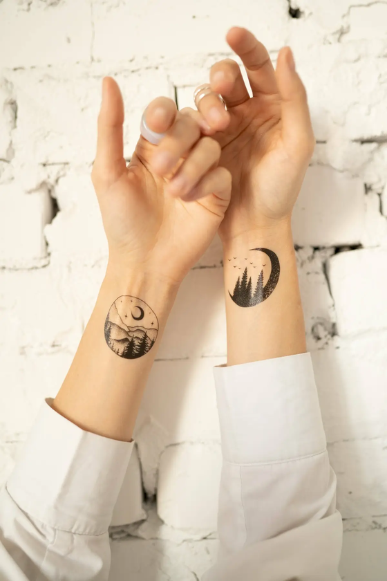  «Тимчасове тату Tattooshka Під зоряним небом (RC-555)», бренда Tattooshka - фото №1