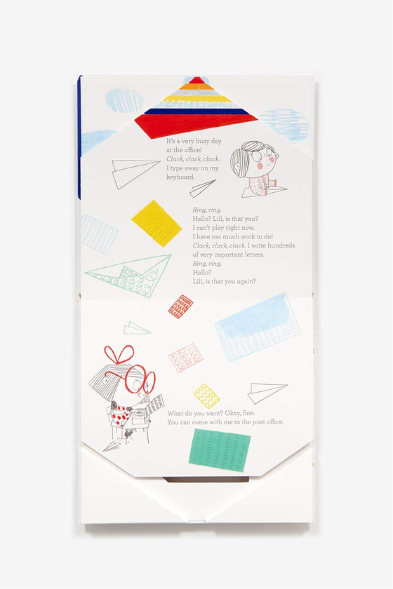 Бумажная книга «In My Room: A Book of Creativity and Imagination», автор Джо Витек - фото №1