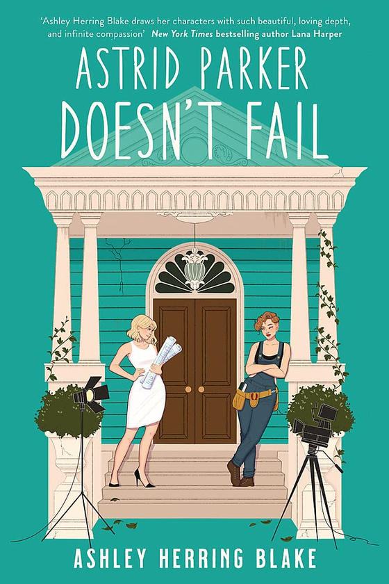 Бумажная книга «Astrid Parker Doesn't Fail», автор Эшли Херринг Блейк - фото №1