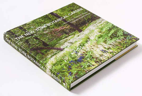 Бумажная книга «The New York Botanical Garden», авторов Грегори Лонг, Тодд Форрест - фото №1