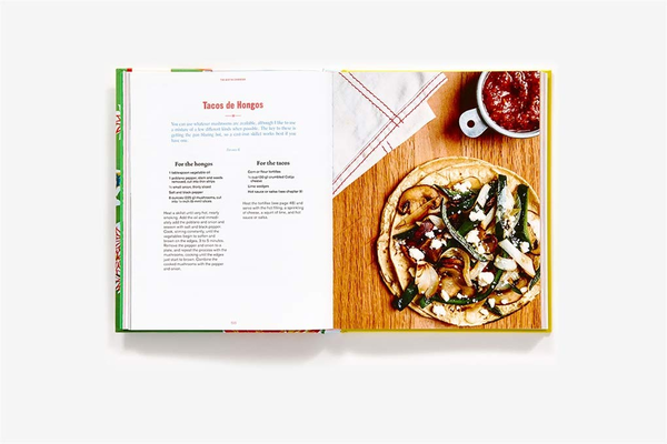 Бумажная книга «The Austin Cookbook: Recipes and Stories from Deep in the Heart of Texas», автор Пола Форбс - фото №1