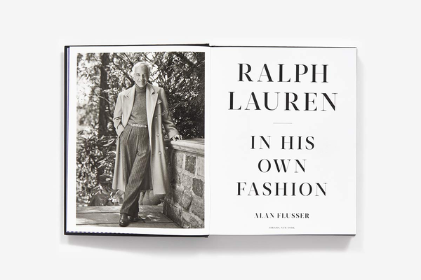 洋書 Ralph Lauren: In His Own Fashion Книга «Ralph Lauren. In His Own Fashion» – Алан Флюссер, купить по