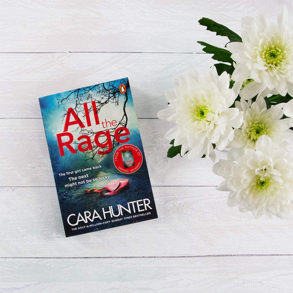 Паперова книга «All the Rage», автор Кара Хантер - фото №1