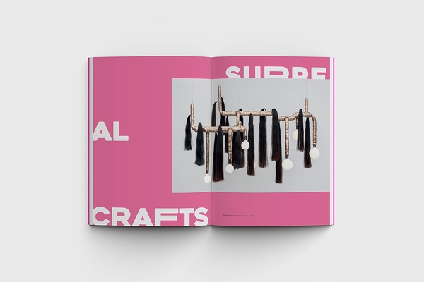 Бумажная книга «Surrealism and Design Now», авторов Кэтрин Джонсон, Сюзанна Браун, Гленн Адамсон - фото №1