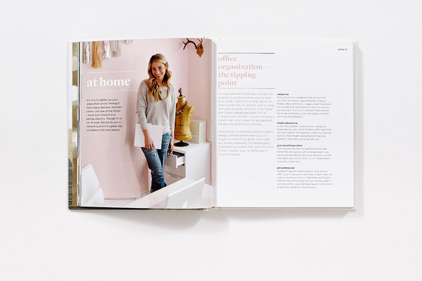 Бумажная книга «Cupcakes and Cashmere. A Design Guide For Defining Your Style, Reinventing Your Space, And Entertaining With Ease», автор Эмили Шуман - фото №1