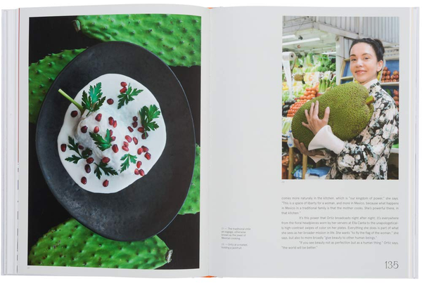 Бумажная книга «Story On a Plate. The Delicate Art of Plating Dishes» - фото №1