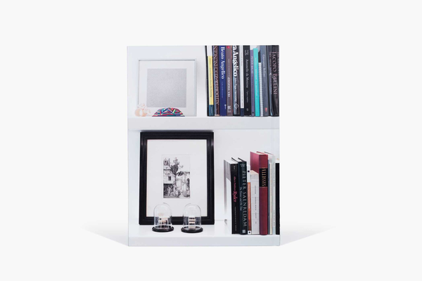 Бумажная книга «Seen in the Mirror. Things from the Cartin Collection», авторов Стивен Холмс, Люк Сайсон - фото №1