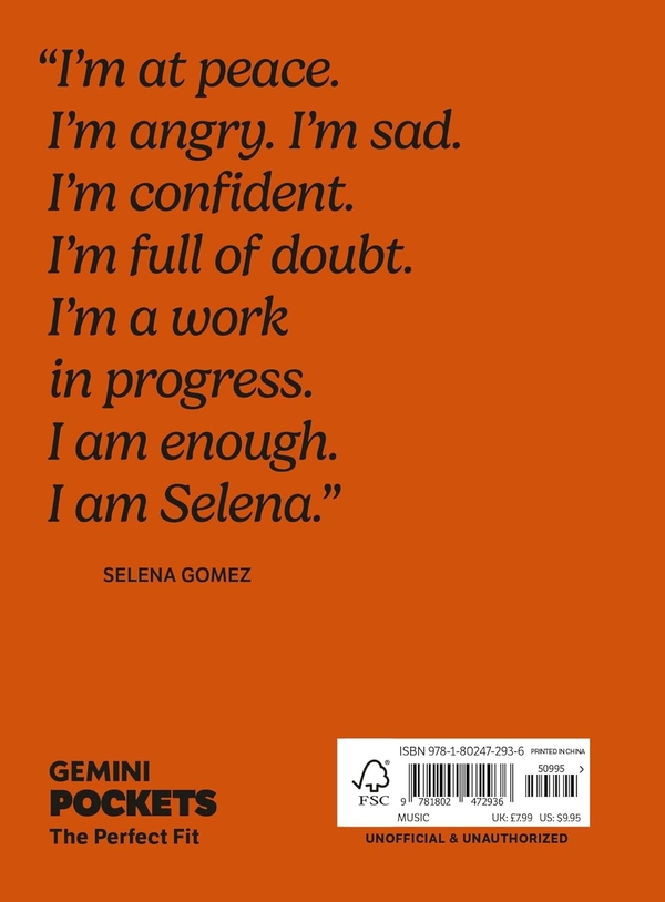 Бумажная книга «The Pocket Selena Gomez» - фото №1