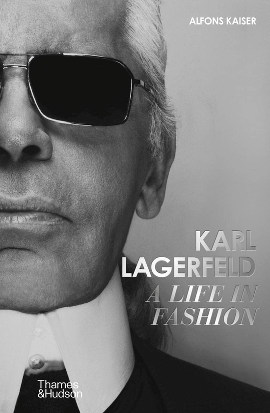 Паперова книга «Karl Lagerfeld. A Life in Fashion», автор Альфонс Кайзер - фото №1