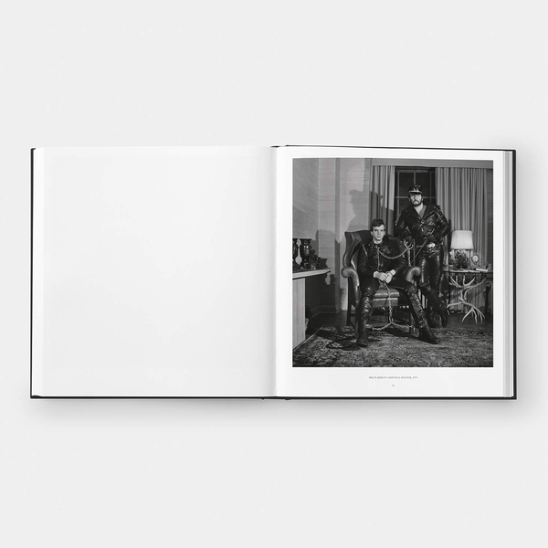 Бумажная книга «Robert Mapplethorpe» - фото №1