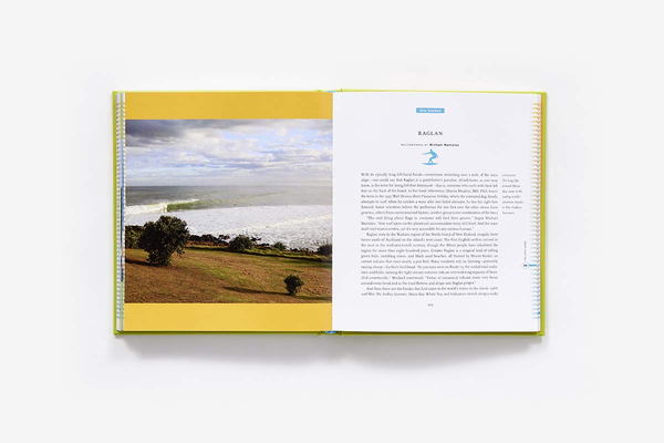 Бумажная книга «Fifty Places to Surf Before You Die. Surfing Experts Share the World's Greatest Destinations», автор Крис Сантелла - фото №1