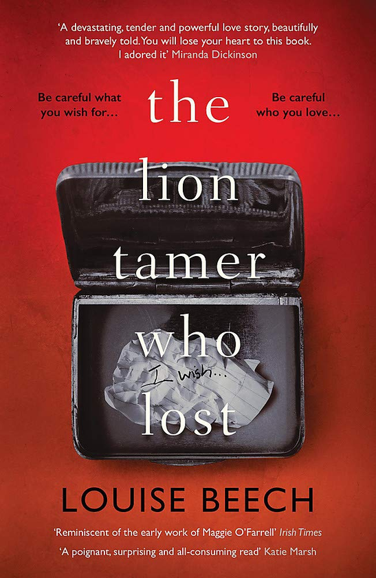 Паперова книга «The Lion Tamer Who Lost», автор Луіза Біч - фото №1