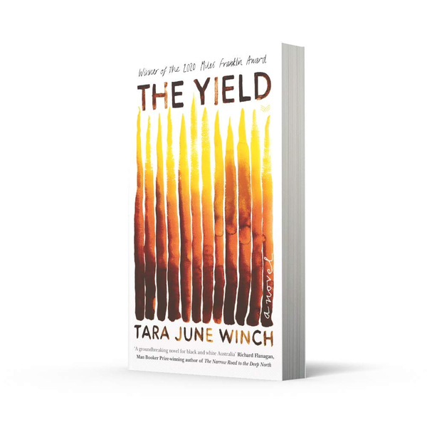 Паперова книга «The Yield», автор Тара Джун Уінч - фото №1