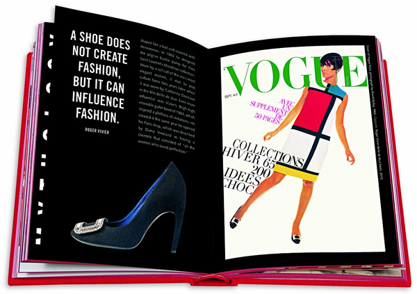 Бумажная книга «The Shoe Book», автор Ненси МакДоннел - фото №1
